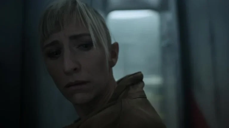 Кадры из сериала Сквозь снег (2020)